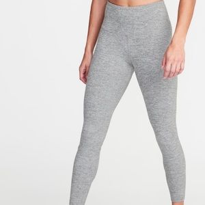 Old Navy High Waist Light Gray Active Leggings
